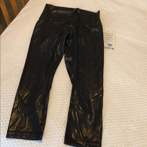 Lululemon Wunder Under 21” Faux Leather